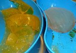 Ngôi sao truyền hình cũng nhập viện vì nổ tung túi ngực
