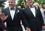 Đám cưới đồng tính gây xôn xao chính trường nước Mỹ