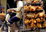 Ăn gà thải Trung Quốc có thể làm đột biến gen