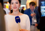 Bóc mẽ hai lần mạo danh của Lý Nhã Kỳ  tại Cannes