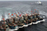 Tịch thu tàu nước ngoài đánh bắt trái phép ở Việt Nam