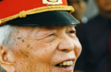 Ghi bên linh cữu Đại tướng: Người Việt đưa tiễn Người Thân…