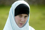 Nữ khủng bố khét tiếng nhất thế giới - 'Góa phụ trắng' Lewthwaite
