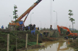 Hà Nội: Vỡ đường ống cấp nước, 70.000 hộ dân thiếu nước