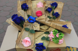 Quà tặng Valentine: 'Hoa hồng xanh' giá rẻ với 30 nghìn đồng