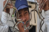 'Dị nhân' tài hoa có móng tay dài nhất Việt Nam