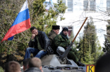 Khủng hoảng Ukraine: Nga kiểm soát tàu ngầm và hầu hết doanh trại Ukraine