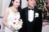 Tuấn Hưng hạnh phúc bên vợ Hương Baby trong ngày cưới