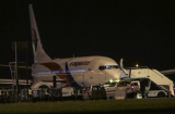 Máy bay Malaysia Airlines quay đầu, hạ cánh khẩn cấp vì nổ lốp