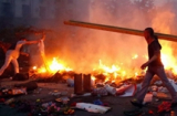 Bạo loạn tại miền Nam Ukraine, hơn 30 người thiệt mạng