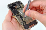 Cảnh báo: Cẩn thận bị 'tráo' linh kiện khi đi sửa iPhone