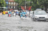 Thời tiết Hà Nội: Mưa lớn dài ngày, cảnh báo ngập lụt