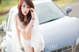 'Đối thủ' hot girl Mai Thỏ nóng bỏng bên siêu xe Audi