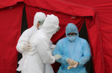 3 người Việt bị cách ly sau khi trở về từ tâm dịch Ebola