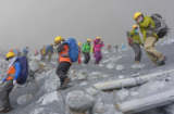 Núi lửa Nhật Bản phun trào: Thêm 15 người thiệt mạng