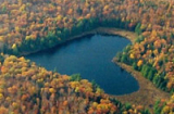 Chiêm ngưỡng những hồ nước hình trái tim đẹp nhất thế giới