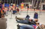 Jetstar hủy bay không báo, 150 hành khách vật vờ tại sân bay