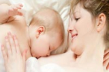 4 lời khuyên cực kì hữu ích đối với các mẹ đang cho con bú