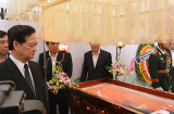 Thủ tướng Nguyễn Tấn Dũng đến viếng ông Nguyễn Bá Thanh