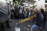 Thái Lan: Sự thật việc thủ tướng bị hãm hại bằng bùa ngải?