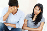 Đẻ con xấu tệ mới phát hiện vợ thẩm mỹ