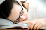 9 mẹo hay chống buồn ngủ khi học tập và ôn thi cho các sỹ tử
