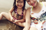 Con gái MC Thành Trung diện bikini siêu đáng yêu đi biển