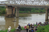 Nam thanh niên tự tử trên dòng sông Sêrêpốk
