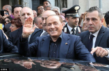 Có gì trong tiệc sex của cựu thủ tướng Italia - Berlusconi?