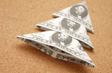 Những tờ tiền gấp thành hình tam giác và câu chuyện về tình yêu