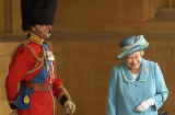 Tin nóng 24h qua ngày 6/11: Người chồng thị vệ của Nữ hoàng Anh