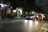 Hà Nội: Ngồi sau xe máy, thiếu nữ bất ngờ ngã xuống đường tử vong