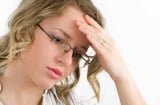 Thói quen phổ biến khiến bạn sớm muộn cũng bị đau nửa đầu