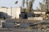 ​Thảm sát tại sân bay Afghanistan, ít nhất 70 người thương vong