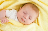 6 thói quen ngủ giúp bé cao lên