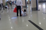 Mẹ dửng dưng để con gái bị đánh, kéo lê tại sân bay Tân Sơn Nhất