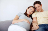 Mang thai tháng thứ 2 có quan hệ được không?