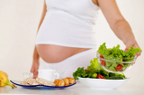 Thực phẩm mẹ ăn vào sẽ gây hại trực tiếp cho thai nhi