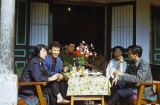 Cảm xúc lạ với bộ ảnh màu hiếm miền Bắc Việt Nam những năm 1970