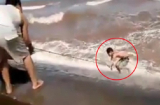 Vật lộn cứu 3 thanh niên suýt chết đuối vì tắm biển