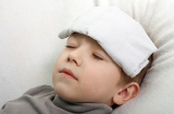 Dấu hiệu nhận biết khi trẻ bị sốt xuất huyết