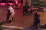 Video: Người chủ la khóc, ôm chặt chú chó bị đâm giữa phố Hà Nội