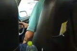 Cô gái phát hoảng vì tài xế vừa lái xe vừa 'tự sướng'
