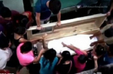 Thai phụ 'sống dậy' kêu cứu sau 1 ngày chôn cất