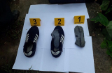 Manh mối mới vụ đâm chết 2 vợ chồng ở Hưng Yên trong đêm: Lộ diện đôi giày nghi phạm bỏ lại hiện trường