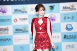 Diện trang phục này, Ngọc Trinh bị chê 'lạc lõng' tại sự kiện ở Hàn Quốc
