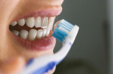 3 thói quen đánh răng tưởng sạch nhưng hóa ra khiến răng rụng sớm không ngờ