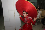 Đội mấn 'khủng' 15 kg, Hoa hậu Diễm Hương gặp sự cố 'dở khóc dở cười' vì quá nặng