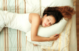 Đại đa số người Việt đang mắc thói quen này khi ngủ làm giảm đi 15 năm tuổi thọ