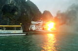 Tàu cháy dữ dội trên vịnh Hạ Long: Nguyên nhân cháy là do... chập điện?